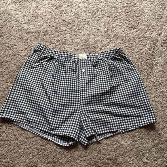 Classic Black and White Checkered Women's Shorts - Picture 1 of 3